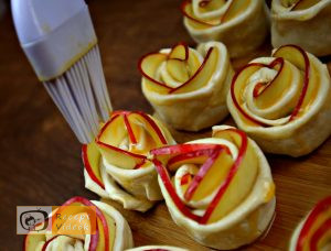 Alma rózsák recept, alma rózsák elkészítése 4. lépés