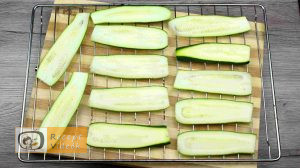 Cukkini tekercsek recept, cukkini tekercsek elkészítése 4. lépés