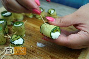 Cukkini tekercsek recept, cukkini tekercsek elkészítése 8. lépés