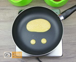 Maci palacsinta recept, maci palacsinta elkészítése 5. lépés