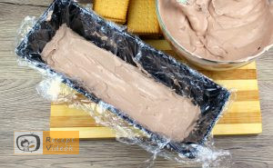 Kekszes jégkrémtorta recept, kekszes jégkrémtorta elkészítése 5. lépés