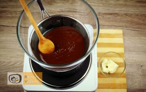 Étcsokoládés menta palánta recept elkészítése 2. lépés