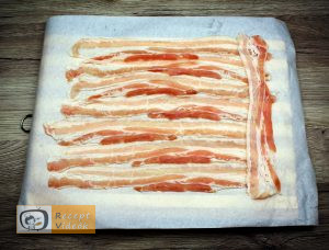 Baconbe tekert krumpli rolád recept elkészítése 4. lépés