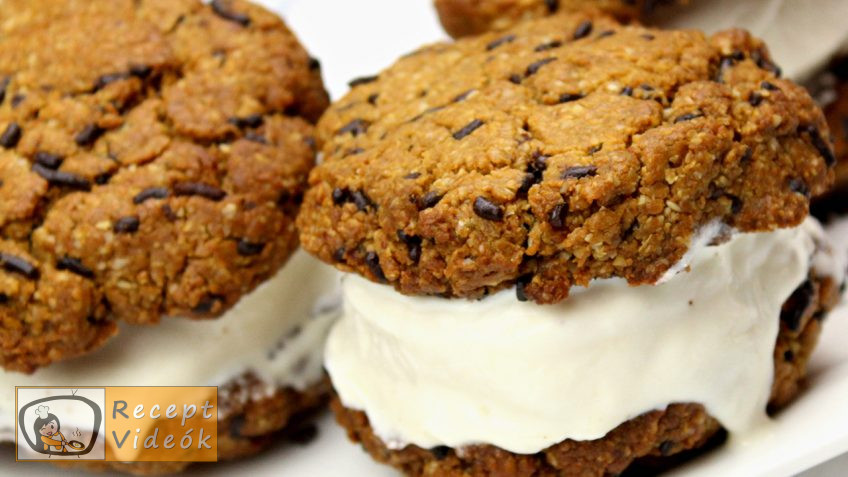 Csokis zabkeksz szendvics joghurtfagyival