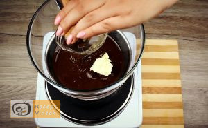 Étcsokoládés menta palánta recept elkészítése 3. lépés