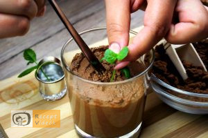 Étcsokoládés menta palánta recept elkészítése 9. lépés