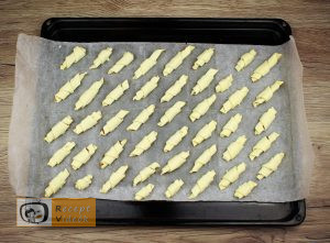 Mogyorókrémes minikiflik recept, mogyorókrémes minikiflik elkészítése 6. lépés