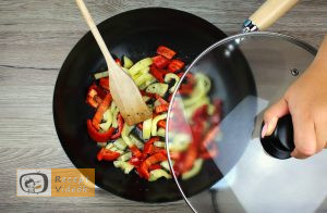 Zöldséges penne recept, zöldséges penne elkészítése 2. lépés
