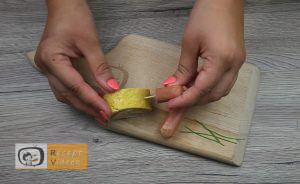 Csiga tojástekercsből recept, csiga tojástekercsből elkészítése 7. lépés