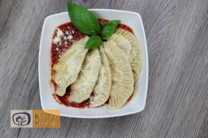 Töltött ravioli recept, töltött ravioli elkészítése - Recept Videók