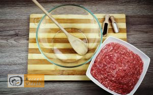Sajttal töltött húsgolyó recept, sajttal töltött húsgolyó elkészítése 1. lépés