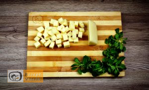 Sajttal töltött húsgolyó recept, sajttal töltött húsgolyó elkészítése 3. lépés