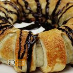 mogyorókrémes banánkoszorú recept elkészítése - Recept Videók