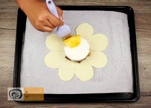 Töltött camembertes buci recept elkészítése 10. lépés