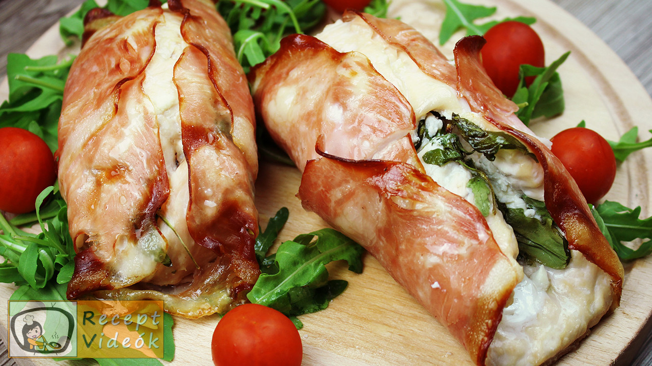 Csirkemell receptek: Csirkemelltekercs rukkolás fetasajttal töltve elkészítése - Recept Videók Csirkemell receptek: Csirkemelltekercs rukkolás fetasajttal töltve elkészítése - Recept Videók