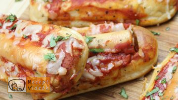 Bolognais hot dog recept, bolognais hot dog elkészítése - Recept Videók