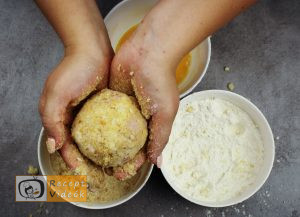 Sonkás-sajtos rizsgombóc recept, sonkás-sajtos rizsgombóc elkészítése 5. lépés