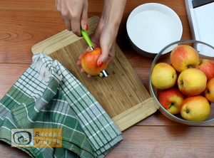 Almás piterózsa recept, almás piterózsa elkészítése 1. lépés