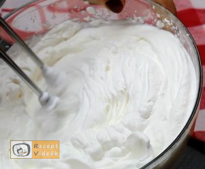 Banános habtorta recept, banános habtorta elkészítése 6. lépés