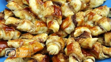 Mogyorókrémes minikiflik recept, mogyorókrémes minikiflik elkészítése - Recept Videók