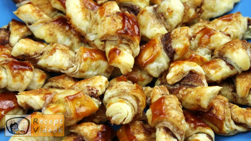 Mogyorókrémes minikiflik