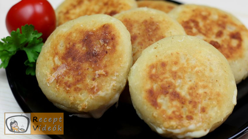 Sajttal-sonkával töltött krumplipalacsinta