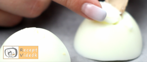 Halloweeni süti recept (tojás szemek) 2. lépés