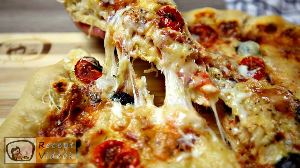 Flóra pizzája recept, Flóra pizzája elkészítése - Recept Videók