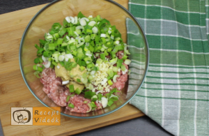 tojással töltött fasírtgombóc recept elkészítése 1. lépés