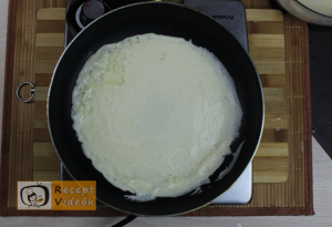egyszerű palacsinta recept (túrós palacsinta) elkészítése 3. lépés