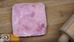 Sonkás-sajtos rudacskák recept, sonkás-sajtos rudacskák elkészítése 5. lépés