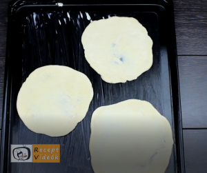 Rakott mini pizza recept, rakott mini pizza elkészítése 1. lépés