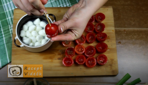bundás paradicsom falatkák recept elkészítése 5. lépés