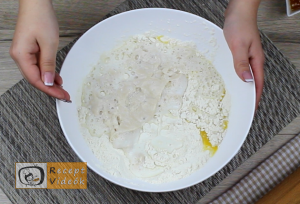 fánk recept, fánk elkészítése 2. lépés