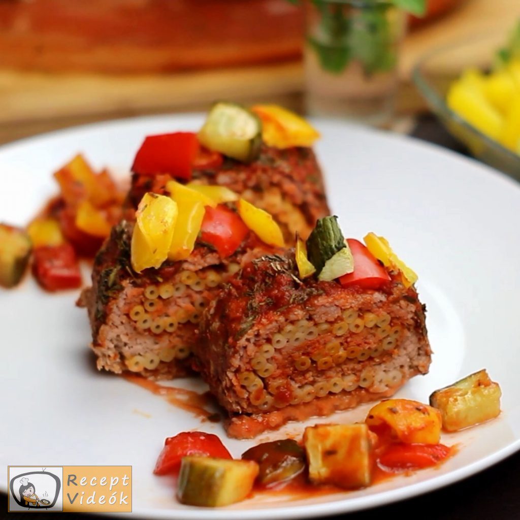 Húsos-makaróni tekercs recept, húsos-makaróni tekercs elkészítése - Recept Videók