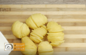 Rakott krumpli recept, rakott krumpli elkészítése 4. lépés