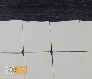 Szilvalekváros papucs recept, szilvalekváros papucs elkészítése 1. lépés