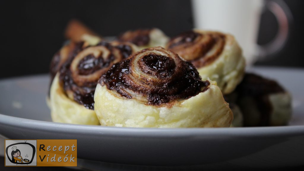 Kakaós csiga recept, kakaós csiga elkészítése - Recept Videók