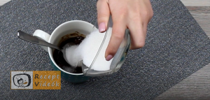  mogyorókrémes bögrés süti recept elkészítése 2. lépés