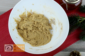 Mézes puszedli recept, mézes puszedli elkészítése 4. lépés