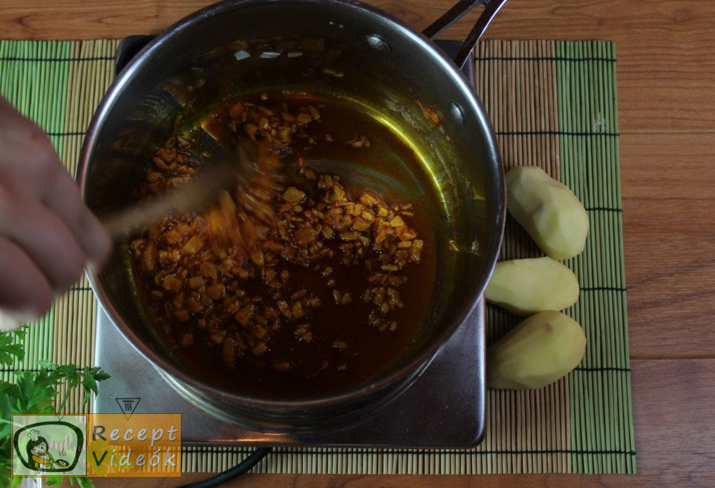 Krumplis tészta recept, krumplis tészta elkészítése 1. lépés