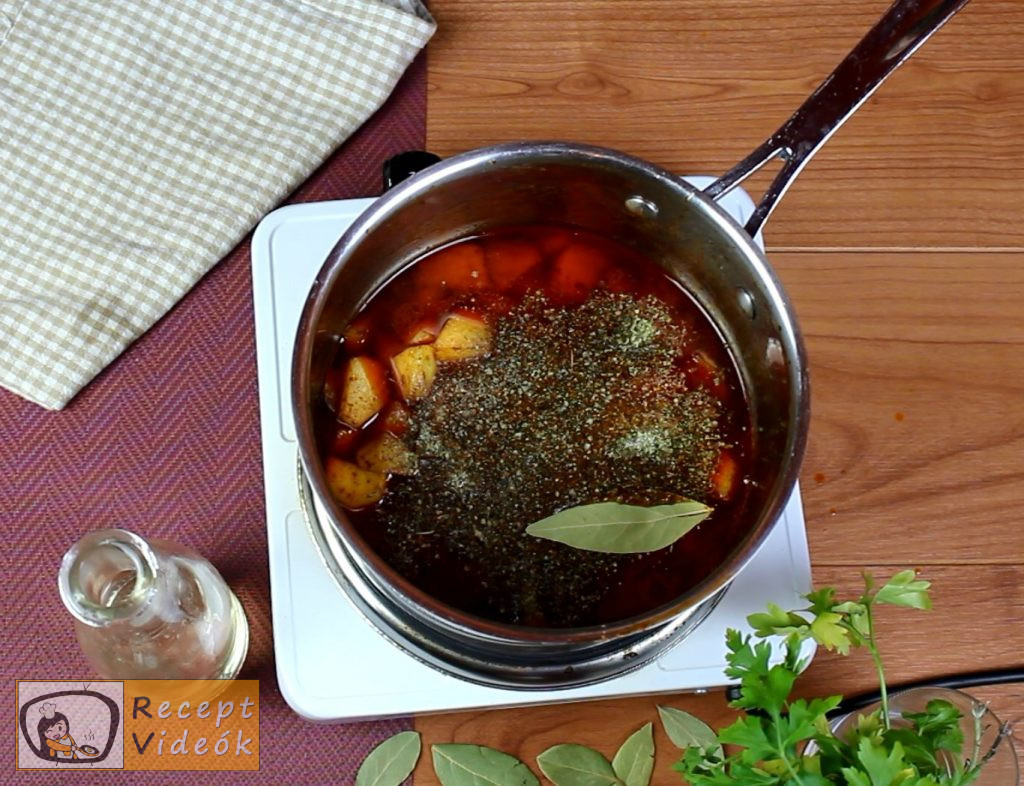 Krumplifőzelék recept, krumplifőzelék elkészítése 2. lépés