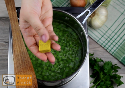Zöldborsófőzelék recept, zöldborsófőzelék elkészítése 5. lépés