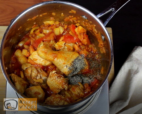 Tejfölös csirkepaprikás recept, tejfölös csirkepaprikás elkészítése 6. lépés
