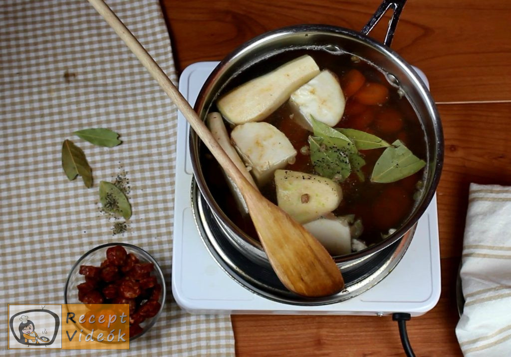 Lencseleves recept, lencseleves elkészítése 2. lépés