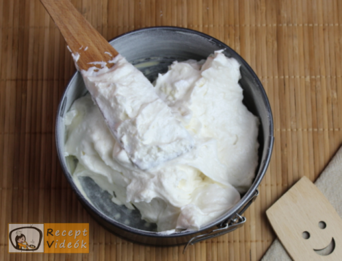 Madártej torta recept, madártej torta elkészítése 3. lépés