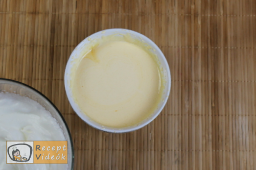 Lekváros piskótatekercs recept, lekváros piskótatekercs elkészítése 2. lépés