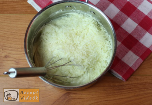 Sajtos roló recept, sajtos roló elkészítése 9. lépés