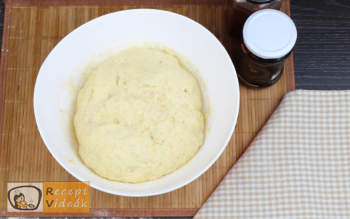 sütőben sült fánk recept, sütőben sült fánk elkészítése 3. lépés