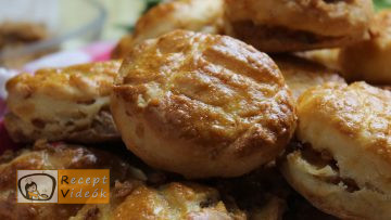 Tepertős pogácsa recept, tepertős pogácsa elkészítése - Recept Videók